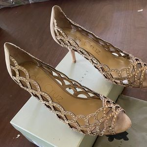 Lola cruz gold crystal  sandals great MOB shoes for wedding